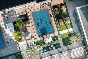 Roomszy Forte Residences Downtown Dubai