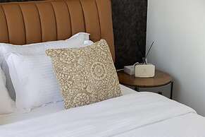 Roomszy Forte Residences Downtown Dubai