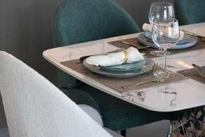 Roomszy Forte Residences Downtown Dubai