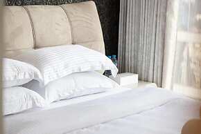 Roomszy Forte Residences Downtown Dubai