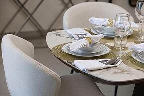 Roomszy Forte Residences Downtown Dubai