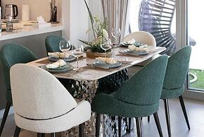 Roomszy Forte Residences Downtown Dubai