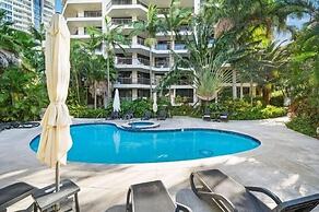 Stylish 3BRM Haven in Surfers Paradise