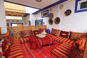 BLUERINA CAMP HOSTEL
