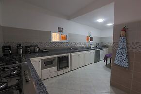BLUERINA CAMP HOSTEL