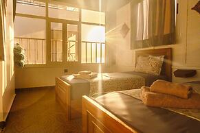 BLUERINA CAMP HOSTEL
