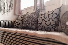 BLUERINA CAMP HOSTEL