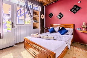 BLUERINA CAMP HOSTEL