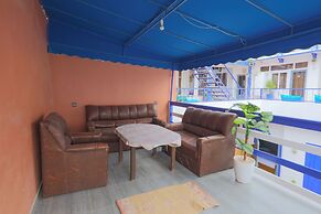 BLUERINA CAMP HOSTEL