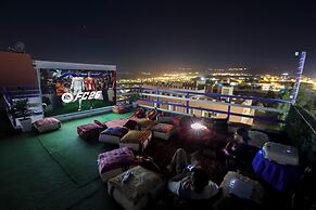 BLUERINA CAMP HOSTEL