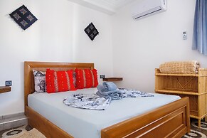 BLUERINA CAMP HOSTEL