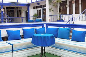 BLUERINA CAMP HOSTEL