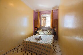 BLUERINA CAMP HOSTEL