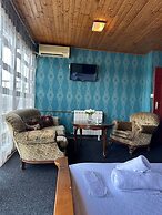Odelia hostel