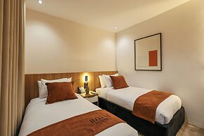 Royal Regency Hotel EG