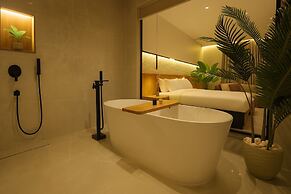 Royal Regency Hotel EG