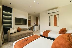 Royal Regency Hotel EG