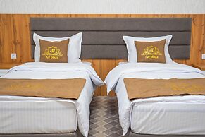 AirPlaza Hotel