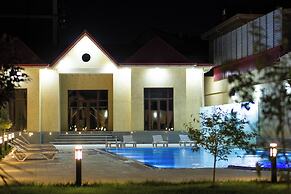 AirPlaza Hotel