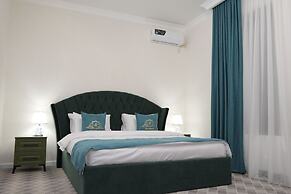 AirPlaza Hotel
