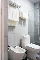 AirPlaza Hotel