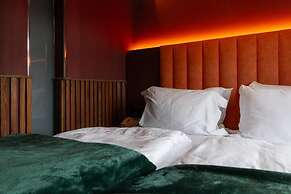 Thea Hotel