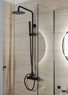 Athenian Acropolis Residence