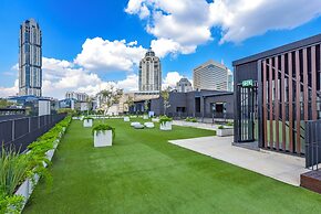 The Lineal Luxury Apartments - Airscape