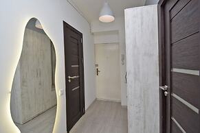 Mashtots  apartment by Luxe Group MA154