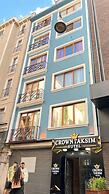Taksim Crown Hotel