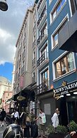 Taksim Crown Hotel