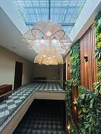 Royal Studio Golf Course Road