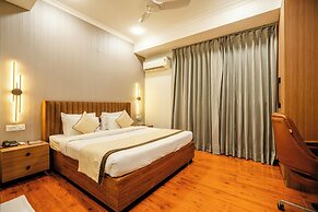 Royal Studio Golf Course Road