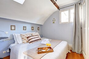 Comfortable 1BR in Latin Quarter