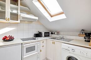 Comfortable 1BR in Latin Quarter