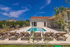 Villa Fuska With Private Pool