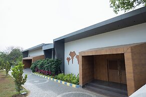Tuskers Hill Banquets by Poppys