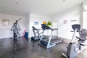 Oceana Suites Lafayette