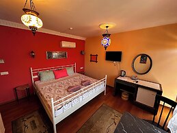 Efes Linden House