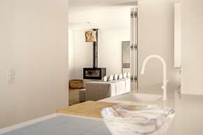 Ericeira Modern & Bright by Homing