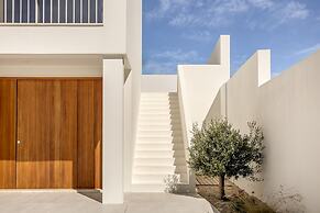 Ericeira Modern & Bright by Homing