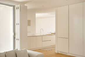 Ericeira Modern & Bright by Homing