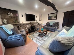 The Old Farmhouse at Brackenthwaite Farm