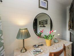 Moon Cottage