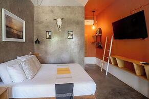 Sayula Home