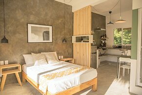 Sayula Home