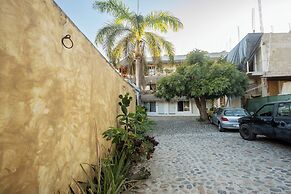 Sayula Home