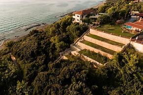 Atlas Villa Beachfront Sea View Escape