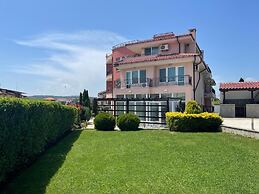 Villa Mia