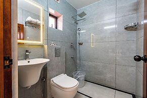 Daan Cosmos inn